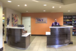Front Desk - staySky Suites I-Drive Orlando